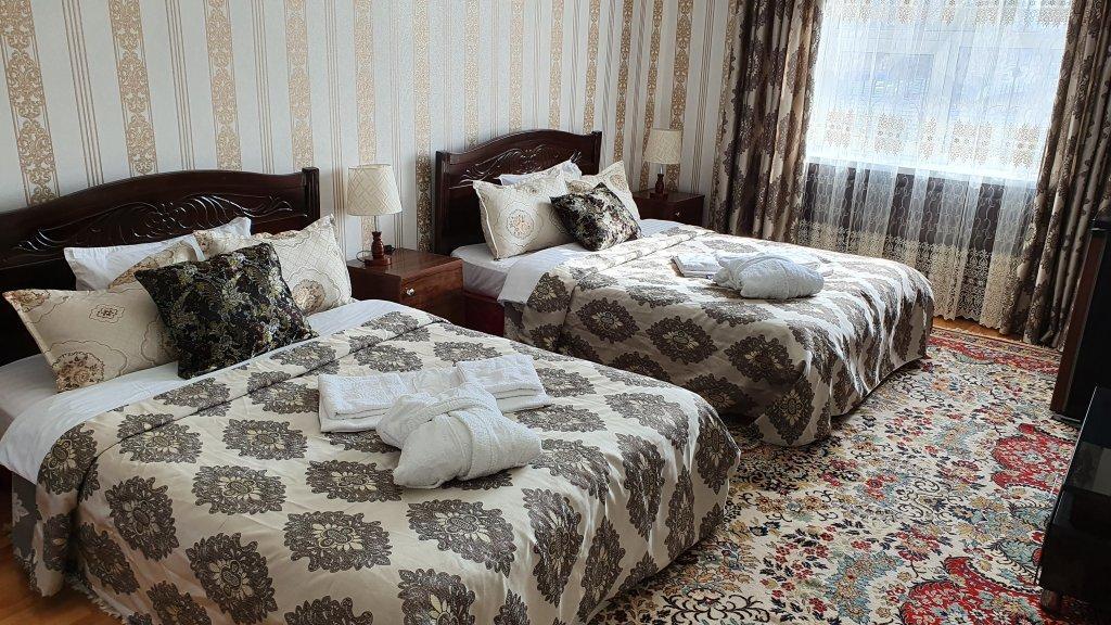 Sarbon Hotel Tasken Kültér fotó