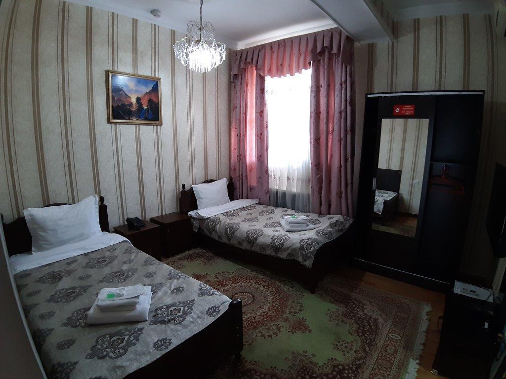 Sarbon Hotel Tasken Kültér fotó