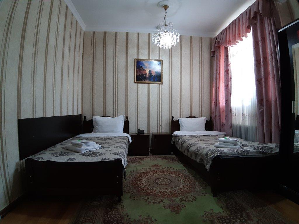 Sarbon Hotel Tasken Kültér fotó