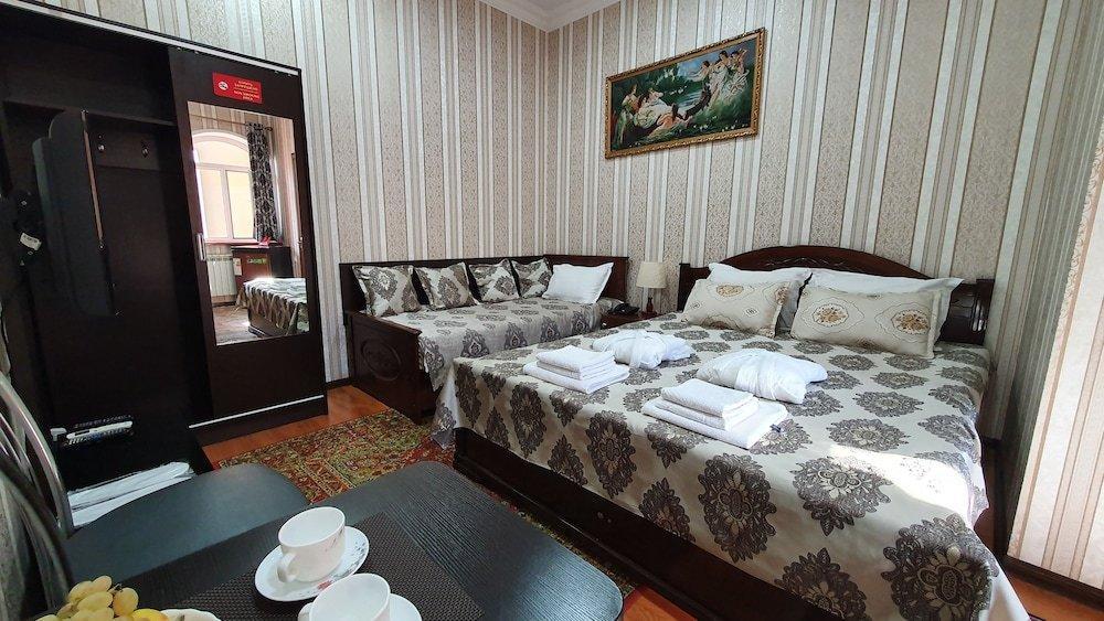 Sarbon Hotel Tasken Kültér fotó