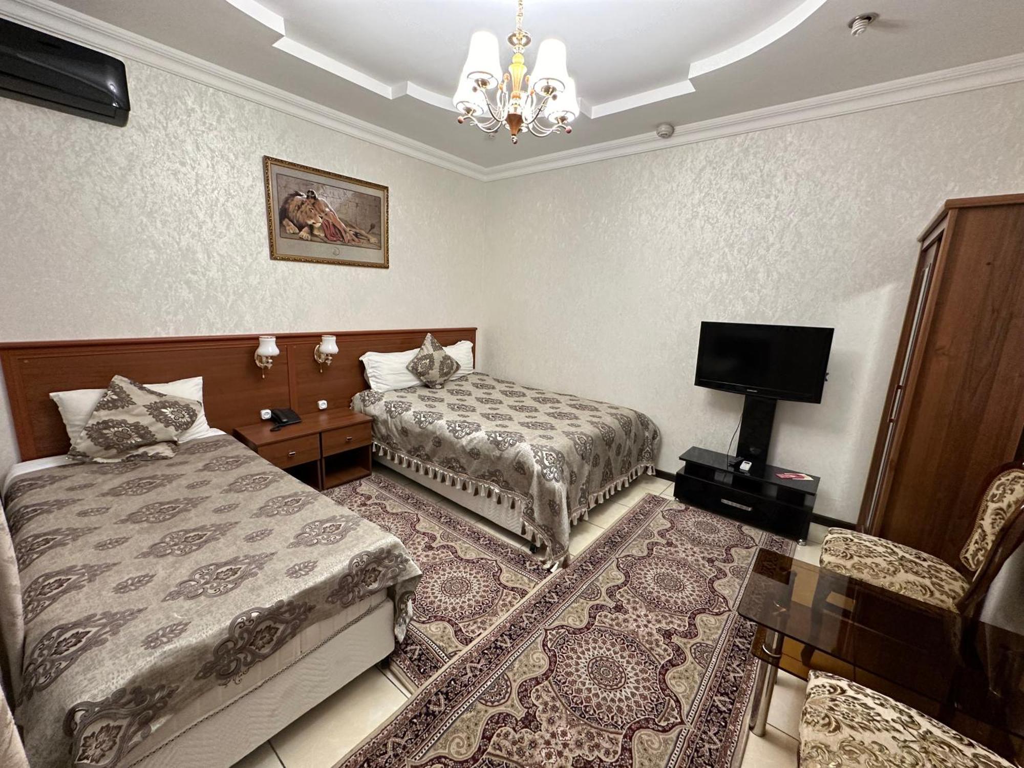Sarbon Hotel Tasken Kültér fotó